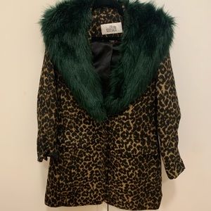 Faux fur trim cheetah peacoat